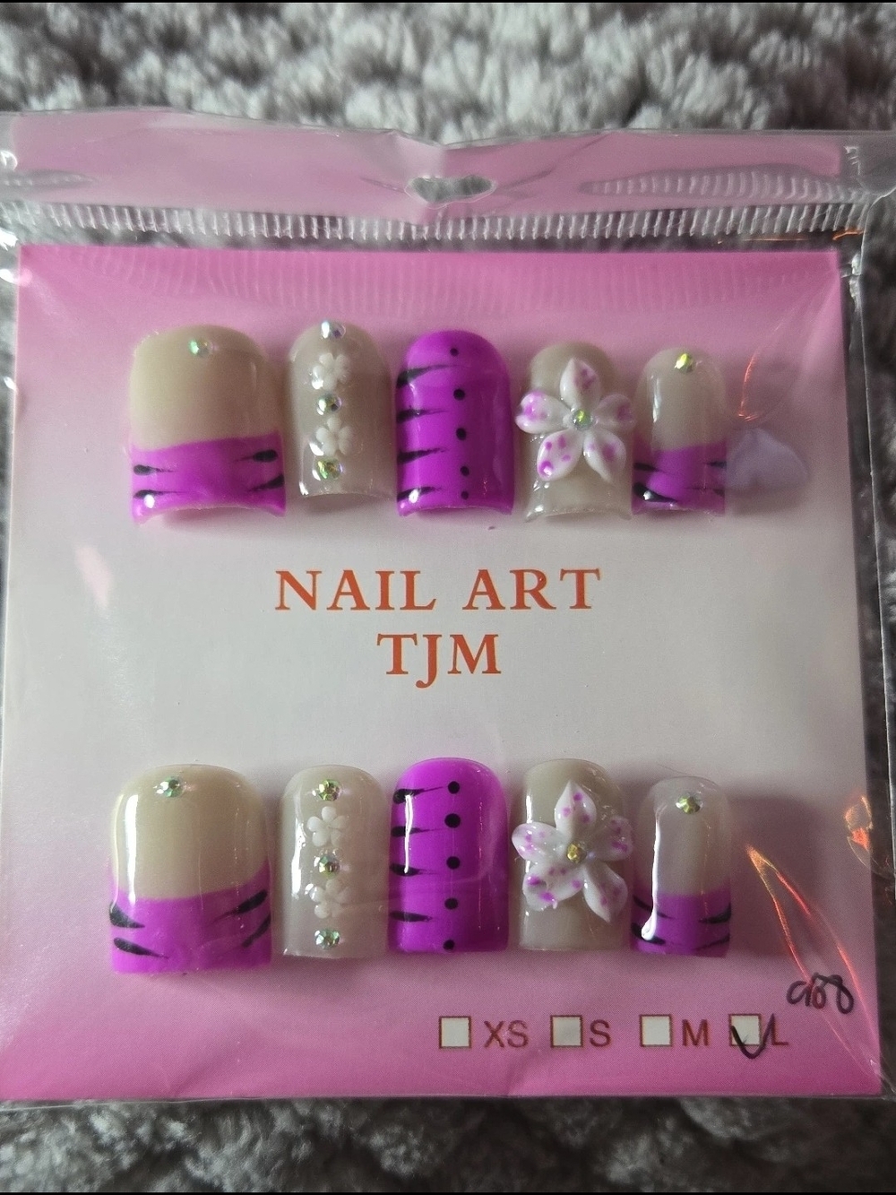 Nail Art TJM Press-On Nail Set 3D Flower Accents - Size LG NWT